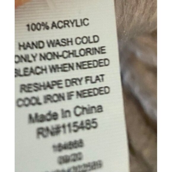 NWT Lauren Conrad Scarf Grey Soft Acrylic with Fringe 74” Long - Picture 4 of 6